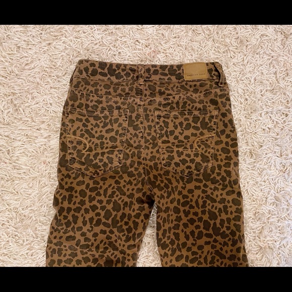 ☼ NWOT cheetah print american eagle jeans - Picture 4 of 7